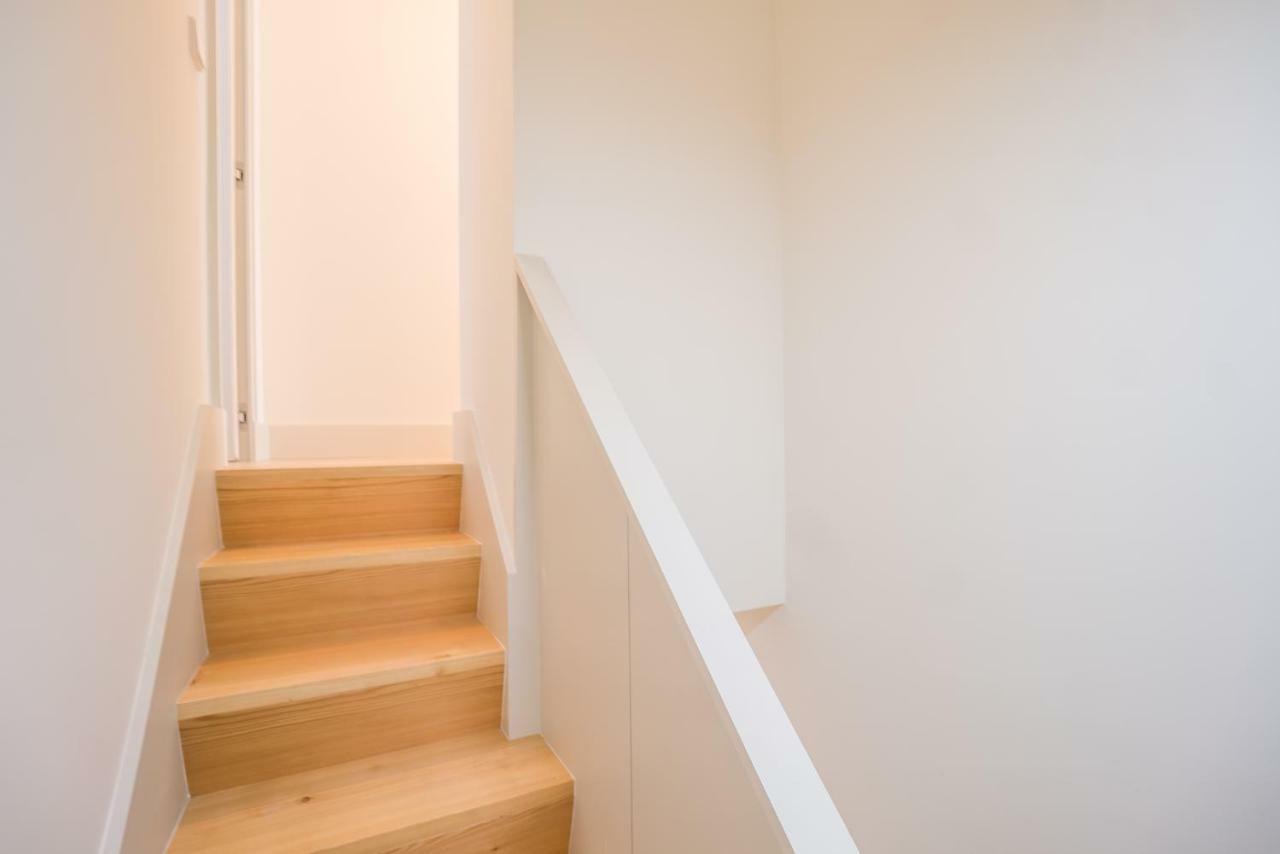 Courtyard & Elegance Apartment Lisbon Bagian luar foto