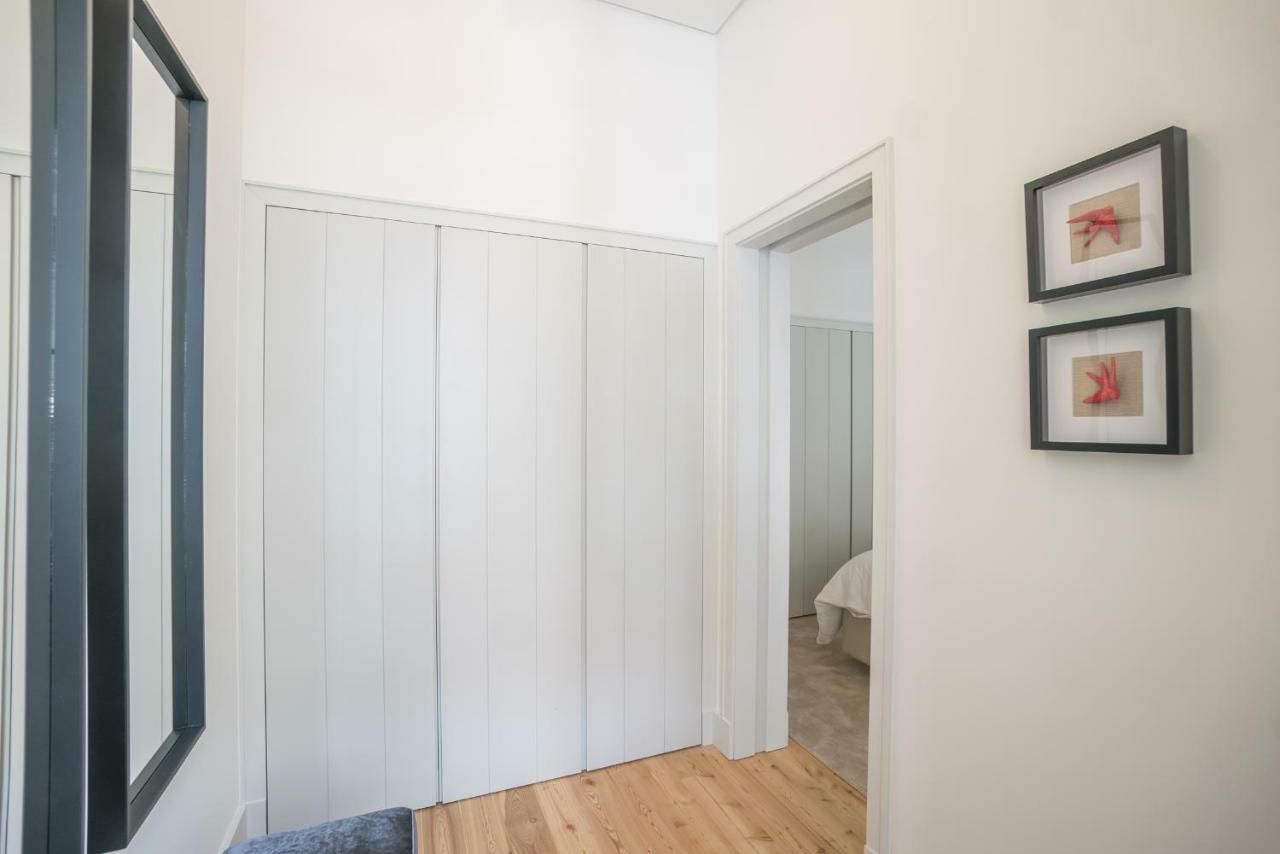 Courtyard & Elegance Apartment Lisbon Bagian luar foto