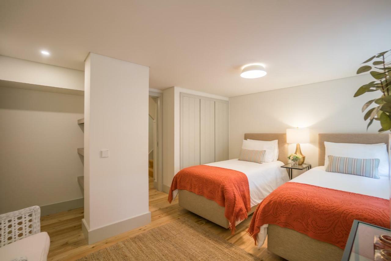 Courtyard & Elegance Apartment Lisbon Bagian luar foto