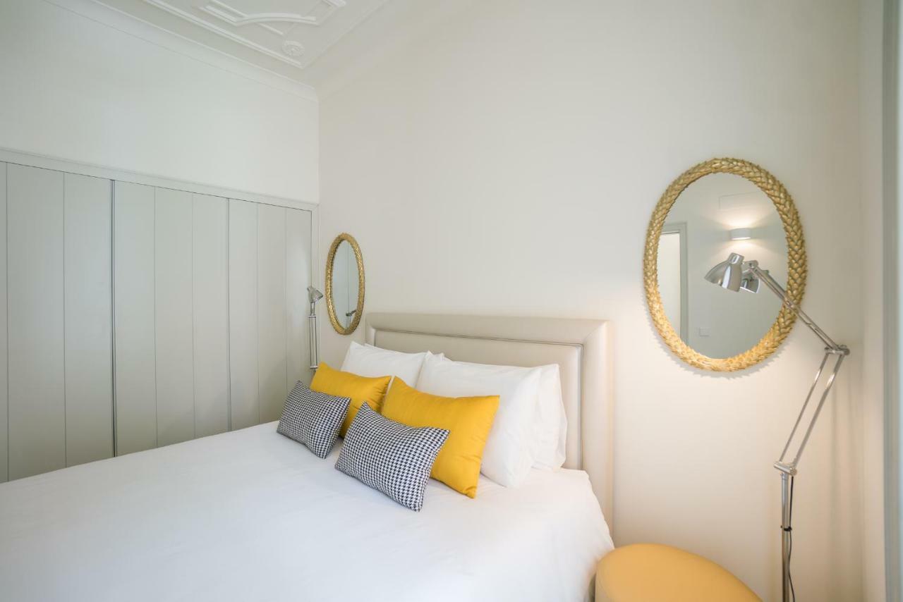 Courtyard & Elegance Apartment Lisbon Bagian luar foto